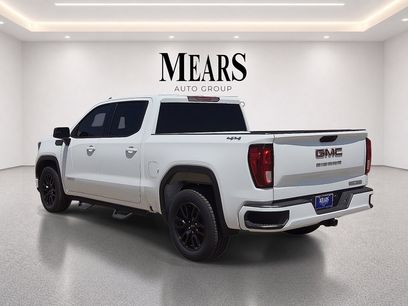 Used 2023 GMC Sierra 1500 Elevation