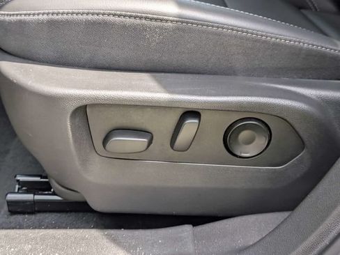 Used 2024 Buick Envision Preferred AWD/4WD image 16