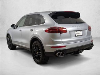 Used 2017 Porsche Cayenne S AWD/4WD video 3