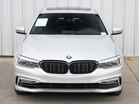 Used 2017 BMW 540i xDrive image 48
