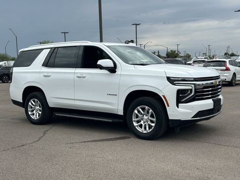 Used 2025 Chevrolet Tahoe LT AWD/4WD image 7