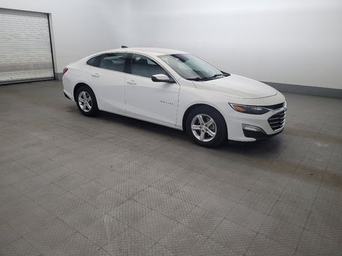Used 2022 Chevrolet Malibu LS w/ Driver Confidence Package II FWD image 11