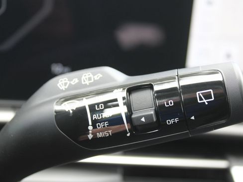 New 2026 Kia Sportage SX FWD image 35