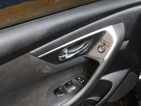 Used 2015 Nissan Altima 2.5 FWD image 13