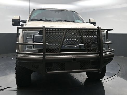 Used 2017 Ford F350 King Ranch w/ King Ranch Ultimate Package image 21