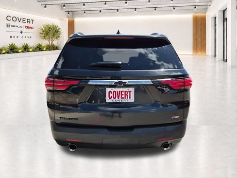 Used 2022 Chevrolet Traverse RS FWD image 13
