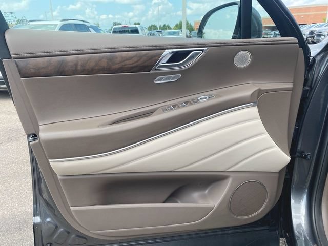 Used 2023 Genesis GV80 2.5T AWD/4WD image 22