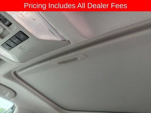 Used 2023 Toyota RAV4 XLE Premium AWD/4WD image 8