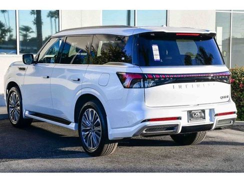 New 2026 INFINITI QX80 Luxe w/ Cargo Package image 4