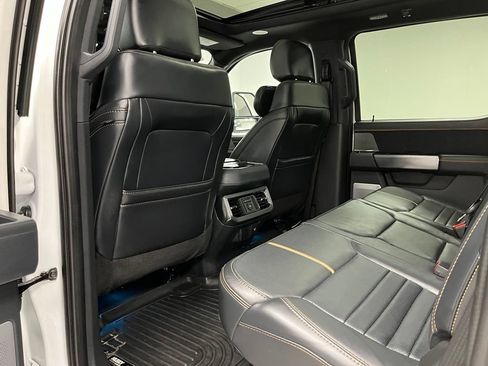 Used 2024 Ford F350 Platinum w/ Tremor Off-Road Package AWD/4WD image 46