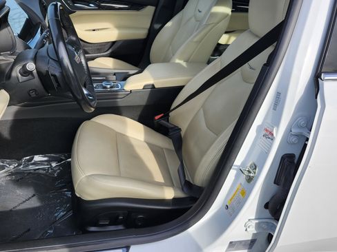 Used 2023 Cadillac CT5 Luxury image 26