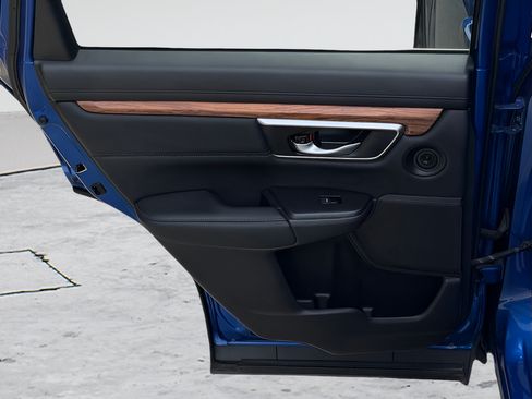 Used 2021 Honda CR-V Touring image 19