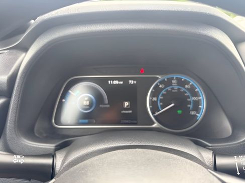 Used 2023 Nissan Leaf S FWD image 14