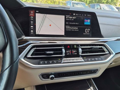 Used 2021 BMW X5 xDrive40i w/ Premium Package AWD/4WD image 29