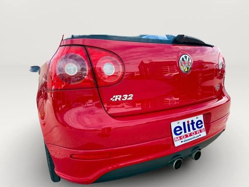Used 2008 Volkswagen R32 AWD/4WD image 15