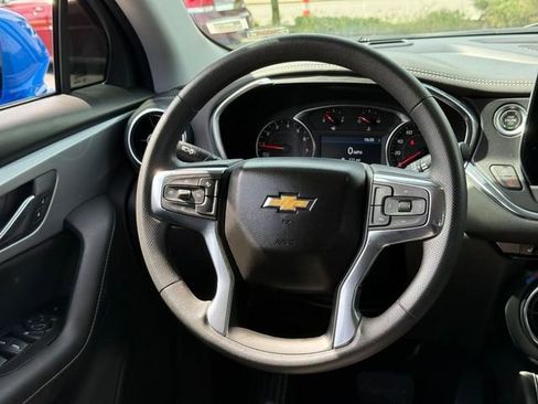 Used 2025 Chevrolet Blazer LT w/ Driver Confidence Package AWD/4WD image 13