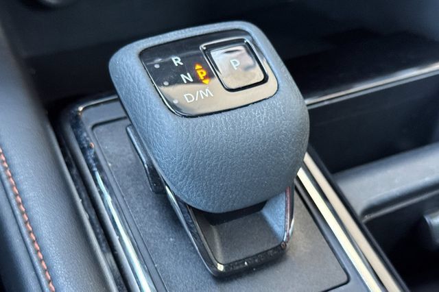 Used 2024 Nissan Pathfinder Rock Creek AWD/4WD image 35