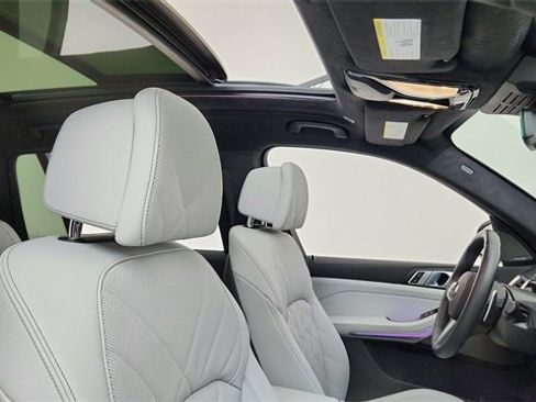 Used 2026 BMW X7 xDrive40i image 22