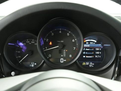 New 2026 Porsche Macan image 14