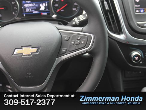 Used 2023 Chevrolet Equinox LT AWD/4WD image 13