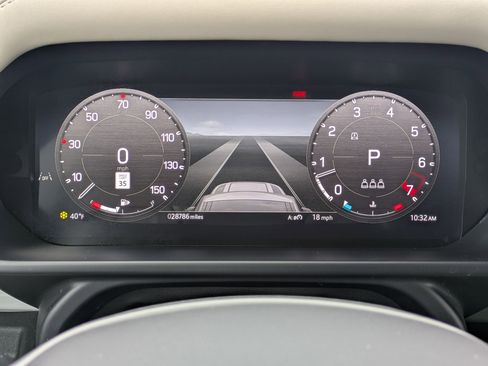 Certified 2024 Land Rover Defender 110 S image 10