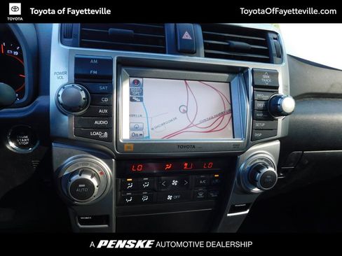 Used 2011 Toyota 4Runner Limited image 10