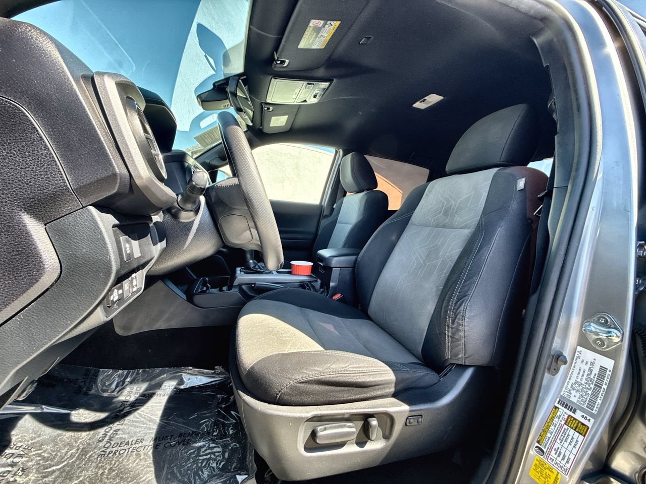 Used 2021 Toyota Tacoma TRD Sport w/ Technology Package AWD/4WD image 18
