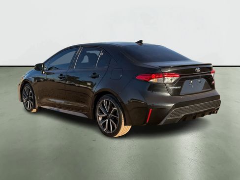 Used 2020 Toyota Corolla SE image 4