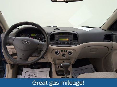 Used 2007 Hyundai Accent GLS FWD image 6
