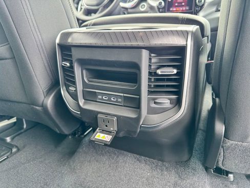 New 2026 RAM 1500 4x4 Crew Cab image 14