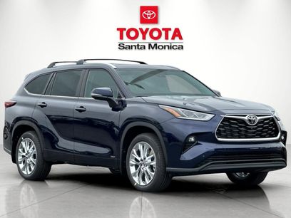 New 2025 Toyota Highlander Limited