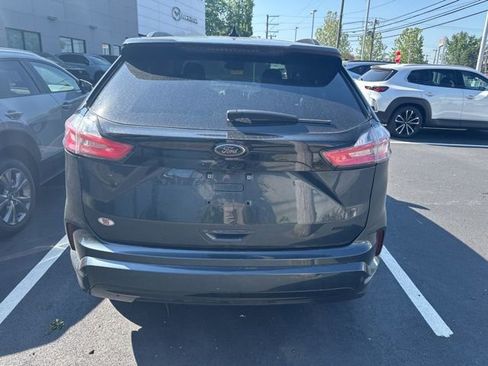 Used 2023 Ford Edge SE w/ Black Appearance Package AWD/4WD image 7