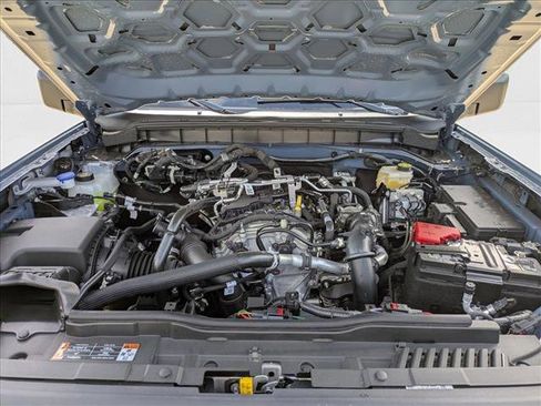 New 2025 Ford Bronco 4-Door image 16