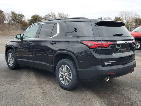 Certified 2023 Chevrolet Traverse LT w/ LPO, Floor Liner Package image 4