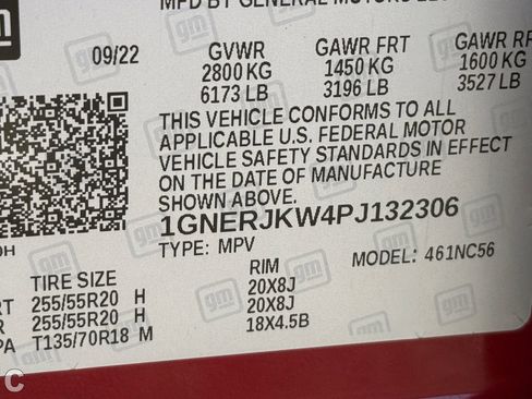 Used 2023 Chevrolet Traverse RS FWD image 30