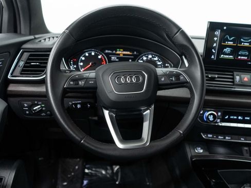 Used 2023 Audi Q5 2.0T Premium w/ Convenience Package AWD/4WD image 17