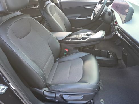 Used 2022 Kia EV6 Light RWD image 28
