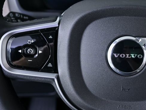New 2026 Volvo XC90 B6 Ultra w/ Protection Package Premier AWD/4WD image 10