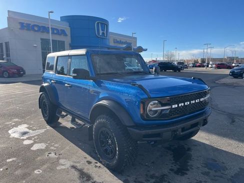 Used 2023 Ford Bronco Wildtrak image 1