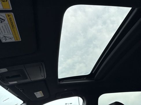 Used 2024 Honda CR-V Sport Touring image 17