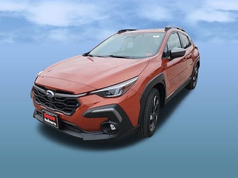 Used 2024 Subaru Crosstrek 2.5i Limited AWD/4WD image 3
