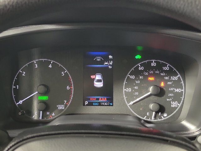 Used 2025 Toyota Corolla LE FWD image 27