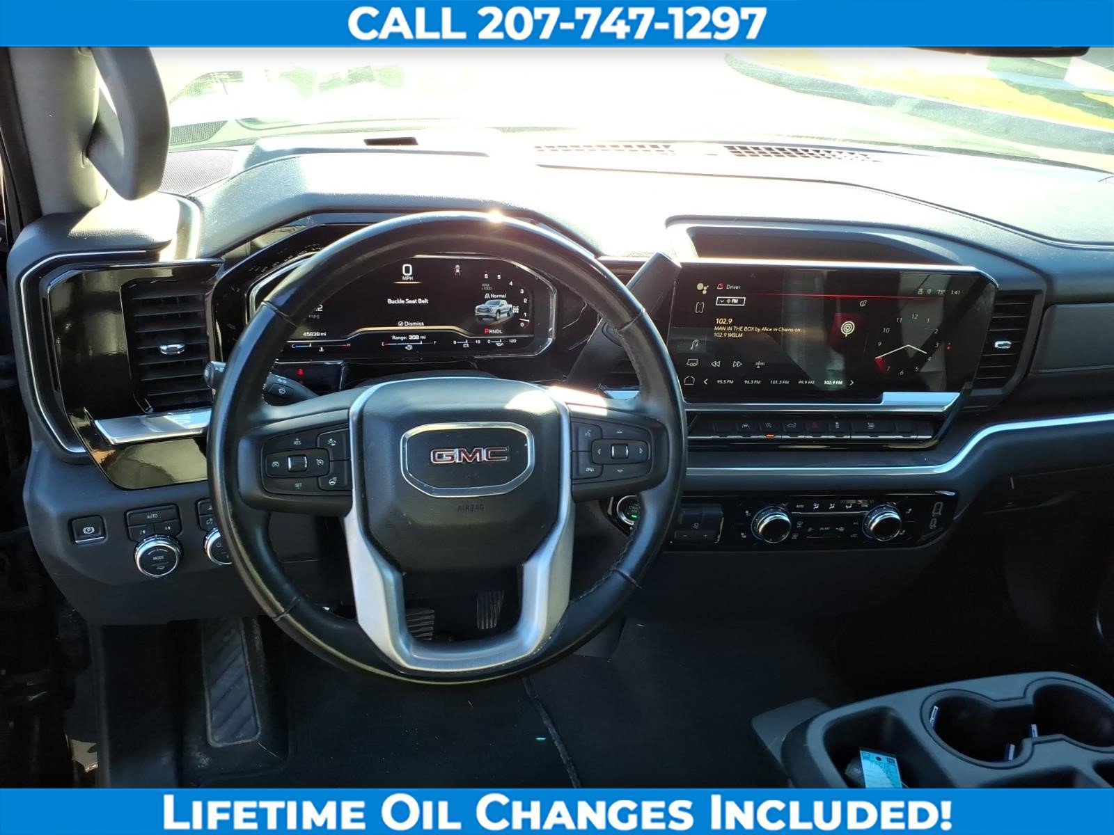 Used 2025 GMC Sierra 1500 SLT AWD/4WD image 18