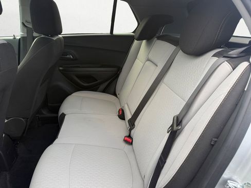 Used 2022 Chevrolet Trax LS w/ Tint and Cruise Package image 14