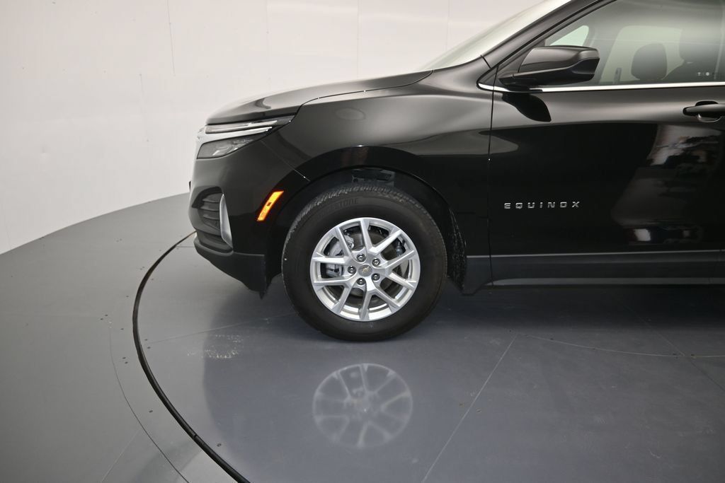 Certified 2024 Chevrolet Equinox LT AWD/4WD image 9