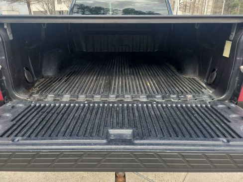 Used 2012 GMC Sierra 1500 SLE w/ Power Tech Package image 28