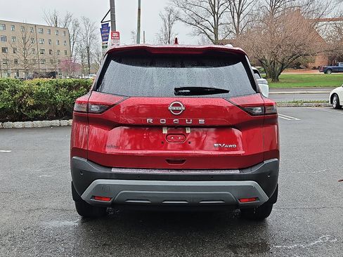 Certified 2023 Nissan Rogue SV w/ SV Premium B Package image 5