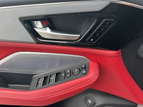 Used 2025 Acura MDX A-Spec image 29