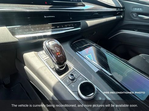 Used 2023 Cadillac Escalade Sport w/ LPO, ONYX Package RWD image 21
