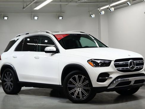 Certified 2025 Mercedes-Benz GLE 350 4MATIC image 2